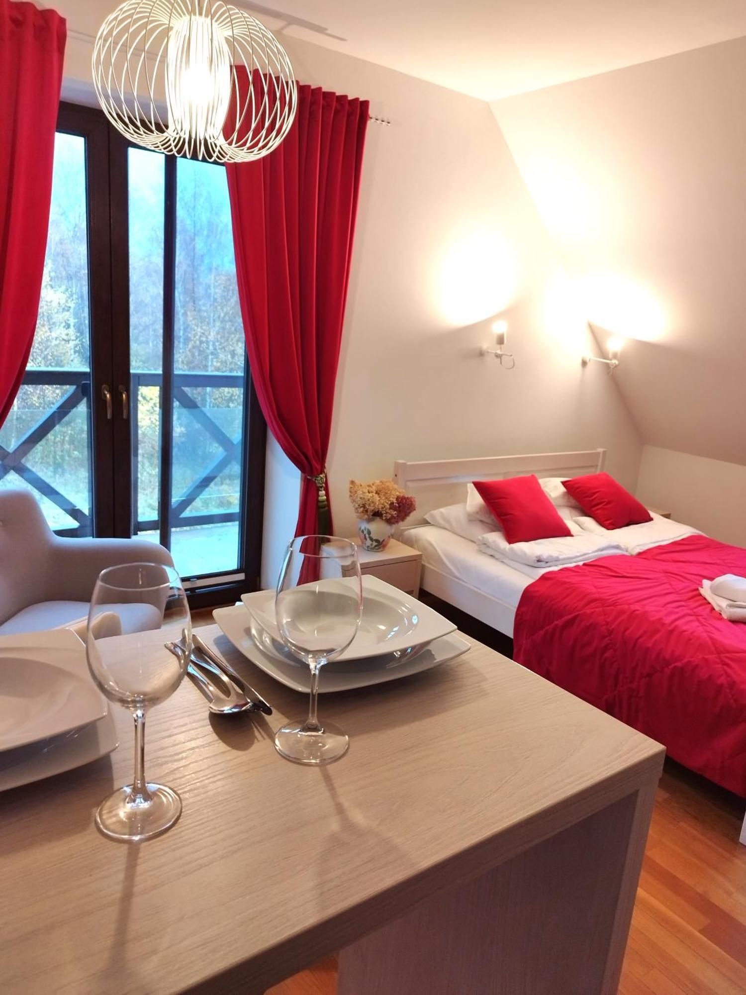 Apartamety I Pokoje Goscinne Na Jaskolczej Świeradów-Zdrój Exteriér fotografie